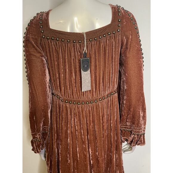 Double D Ranch Velvet Blessing Dress NWT XL Conchos Studs Copper Penny - Picture 5 of 15